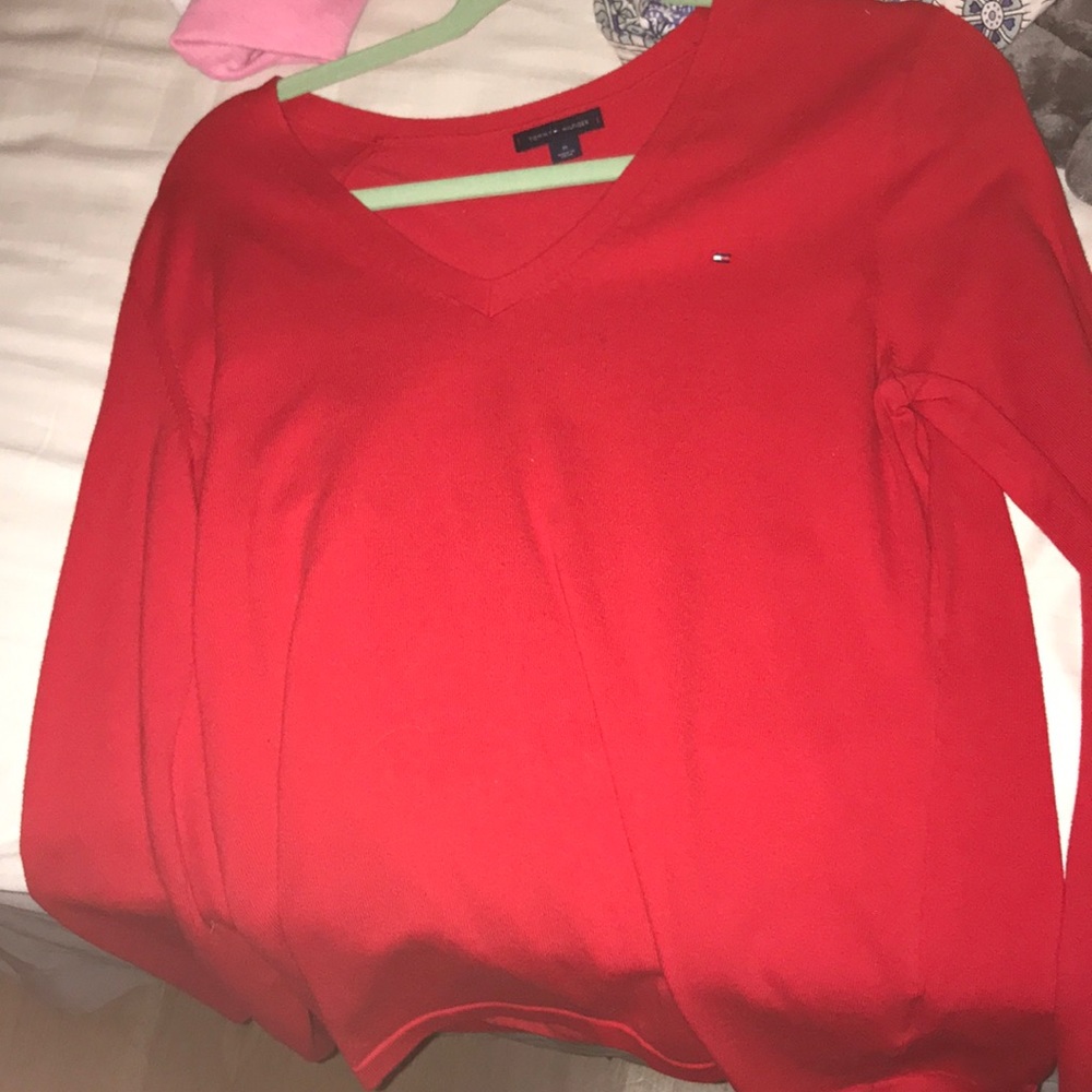 New Tommy Hilfiger sweater